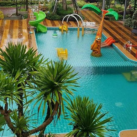 Mana-An Lake Hill Resort มานาอันเลคฮิลล์รีสอร์ต شيانغ ماي المظهر الخارجي الصورة