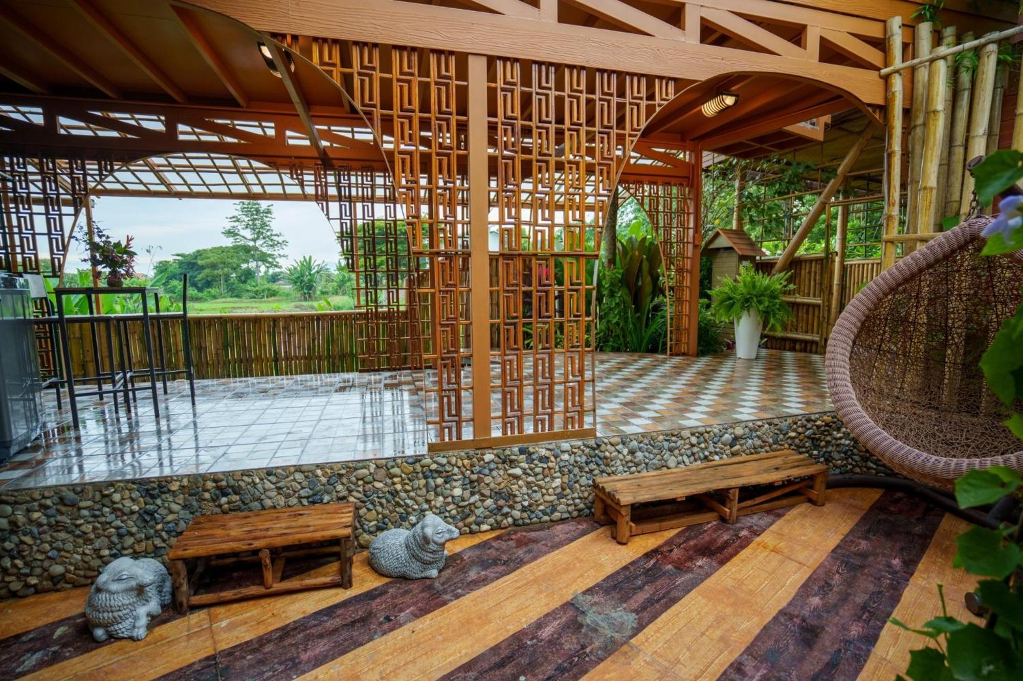 Mana-An Lake Hill Resort มานาอันเลคฮิลล์รีสอร์ต شيانغ ماي المظهر الخارجي الصورة